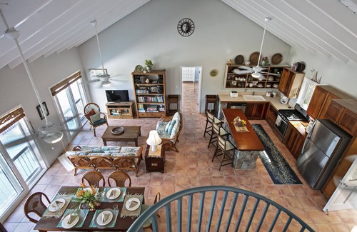 Lower Carolina House | Brisas Del Mar ~ NEW Solar!