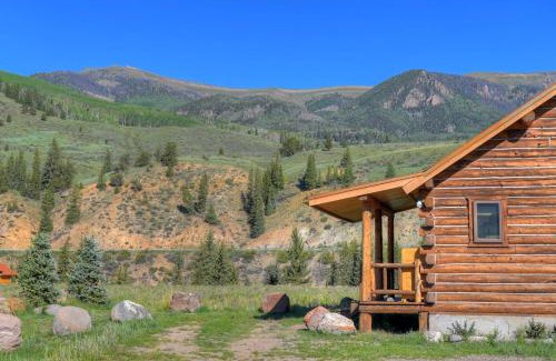 Creede Apartment | Bristol Head Acres Rustic Cabin