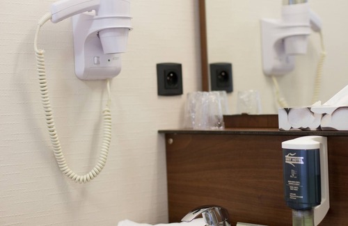 Colomiers Hotel | Brit Hotel Toulouse Colomiers - L'Esplanade