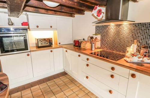Hope Valley Cottage | BROADHAY, family friendly, with a garden in Hathersage