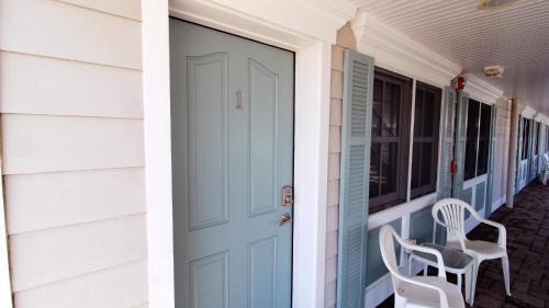 Cape May Apartment | Broadway Beach Unit 1