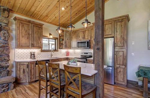 Warrior's Mark House | Broken Lance Retreat