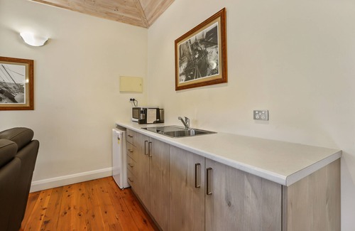 Pokolbin House | Brokenback Views Country Estate