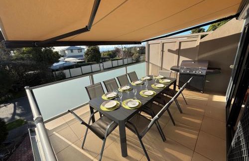 Cowes House | Brooklya by the Beach