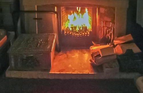 Newtonmore House | Broom Cottage