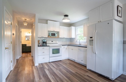 Lake Oconee Cabin | brown dog cabin at lake oconee