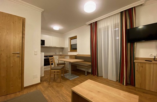 Ramsau am Dachstein Cottage | Brückenhof - double room with shower or bath, WC gr