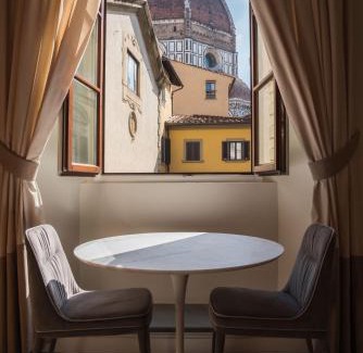 Duomo Apartment | Brunelleschi Suite