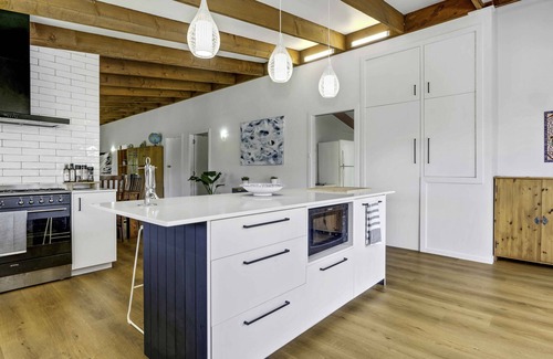 Brunswick Heads House | Brunswick Hideaway - superb pool & ocean breeze. 2 min drive to beach