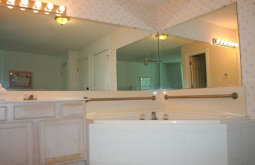 Calabash Villa | Brunswick Plantation, 2 Bedroom, 2 Bathroom, Full Kitchen, Golf Course View (501)