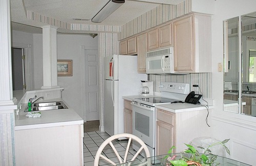 Calabash Villa | Brunswick Plantation, 2 Bedroom, 2 Bathroom, Full Kitchen, Golf Course View (501)