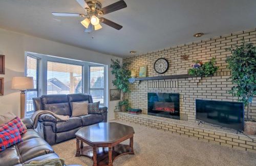 Tropic House | Bryce Canyon Area House with Mountain Views!