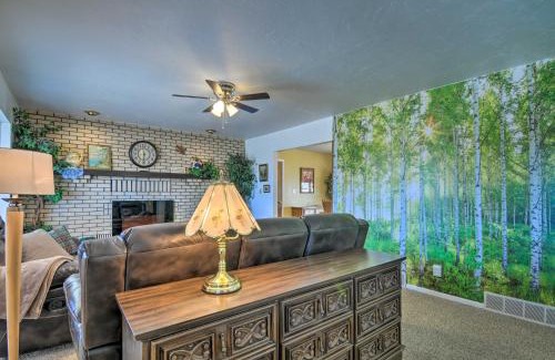 Tropic House | Bryce Canyon Area House with Mountain Views!