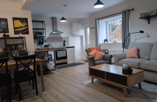 Llanybydder Apartment | Bryngwalia Fach