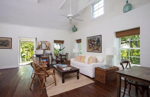 Governor's Harbour House | Buccaneer Hill Cottage cottage