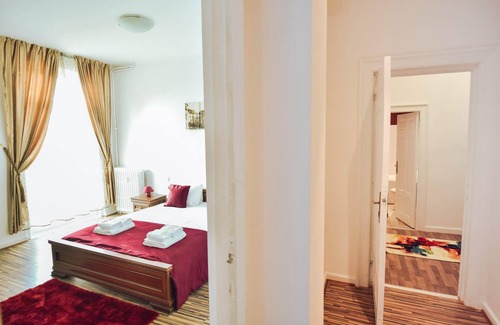 Bucharest City-Centre Apartment | Bucharest Wander - Queen Elisabeth Superior Two Bedroom Apartment
