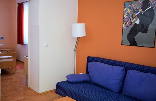 Reifnitz Apartment | Buchenheim Gartenappartement 2