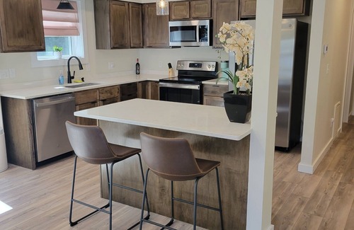 Kerr House | Buckeye Haven Retreat whole house