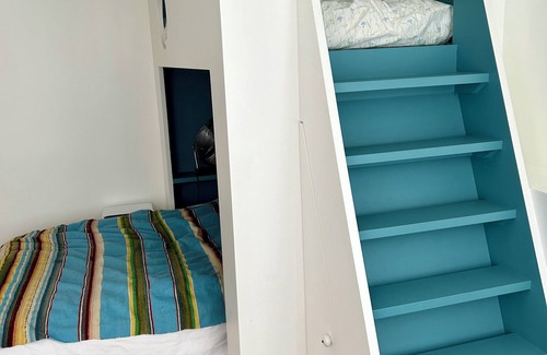 Combat House | Bucolic and Charming Townhome in the Heart of Paris