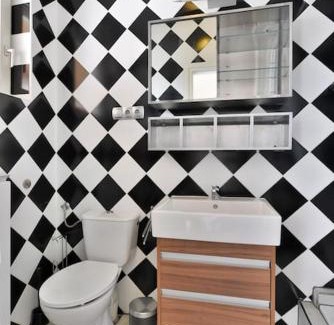 Vizivaros Apartment | Buda Batthiany Square, 6