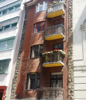 Orszagut Apartment | Buda Trió Apartments