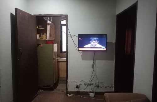 Islamabad Apartment | Budget 2 BHK Apartment with Self Check-in
