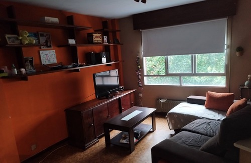 Oviedo City Centre Apartment | Budget apartment 10 min from downtown Oviedo