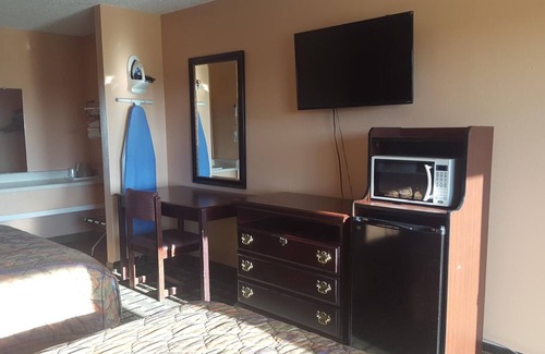 Siloam Springs Hotel | Budget Inn Siloam Springs