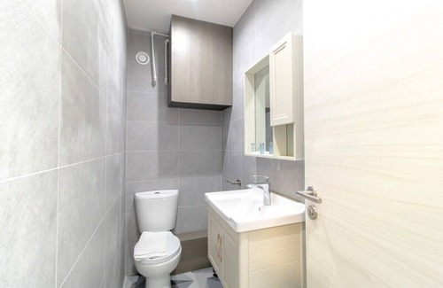 Sunderland City Centre Apartment | Budget Sunderland Studio with Lovely Views