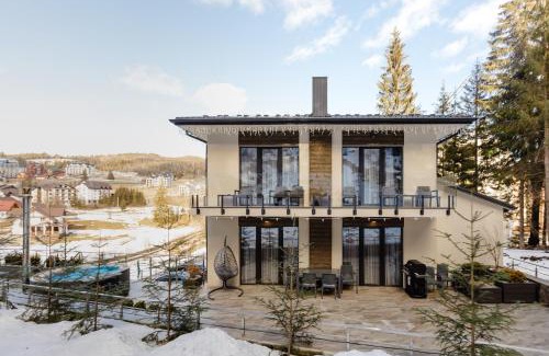 Bukovel Ski Chalet | Budz Карпати
