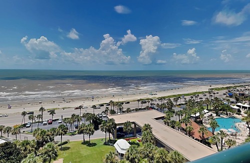 Galveston Condo | Buena Vista | Oceanfront Studio