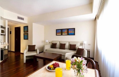 El Centro Hotel | Buenos Aires 1 BR City View Condo with Gym