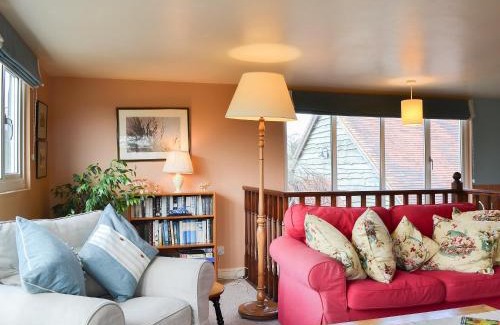 Hay-on-Wye House | Bugatti House