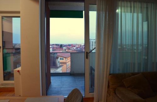 Craiova Apartment | Bujorului Residence - 2Br Apartment Central 2