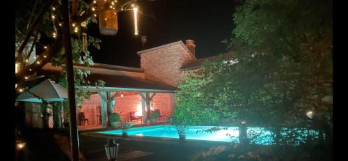 Juvancourt Bed & Breakfast | Bulles & Bubbles.