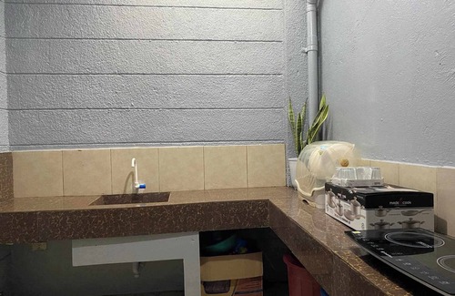 Tandang Sora Apartment | Bulova apartment, fairview Quezon City, 10 minutes walking distance FEU hospital
