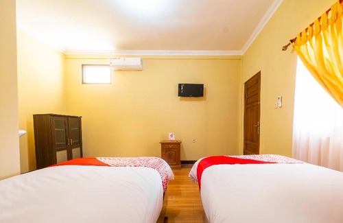 Tasikmalaya Hotel | Bumi Eyang Enin Homestay Syariah