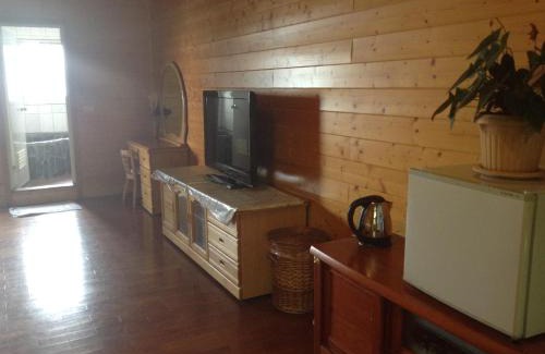 Ren'ai House | Bunbury Fruit Ranch B&B