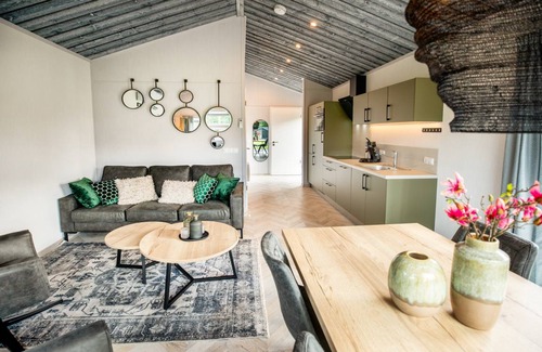 Heijen House | Bungalow ∙ 2 bedrooms ∙ 4 guests