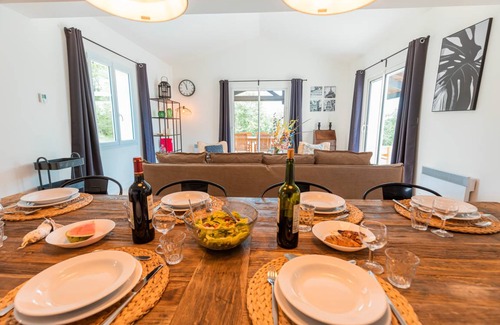 Vasles House | Bungalow ∙ 4 bedrooms ∙ 8 guests
