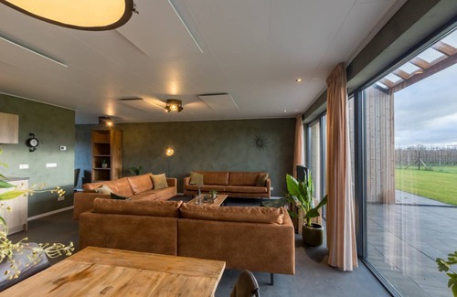 Breezand House | Bungalow ∙ 5 bedrooms ∙ 12 guests