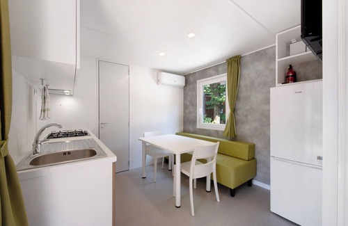 Oliveto Lario House | Bungalow "Casa Mobile 3" with Private Terrace, Private Garden & A/C