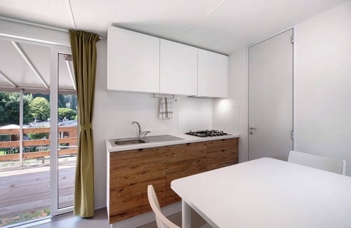Oliveto Lario House | Bungalow "Casa Mobile 3" with Private Terrace, Private Garden & A/C