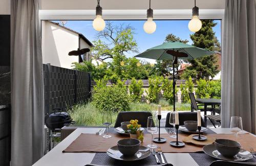 Speyer Apartment | Bungalow für 2 - Parkplatz - Küche - Terrasse