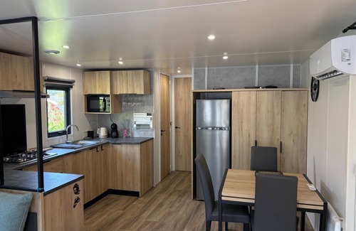 Serignan House | Bungalow Prestige Sum