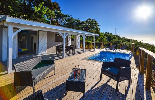 Le Carbet House | Bungalow with Sea view Swimming pool Le Carbet Martinique TI SUNSET