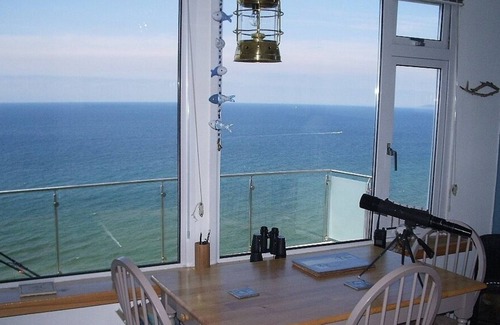 Freathy House | Bungalow With Spectacular Sea Views, Surrounded By A Garden With Seating Areas