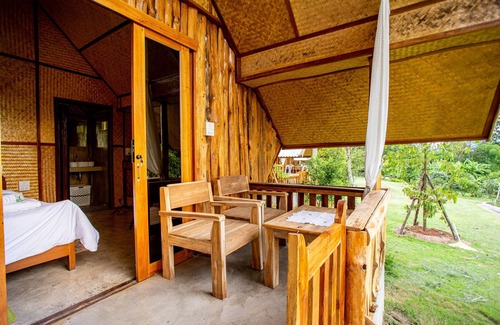 Huai Sai House | Bungalow with double bed and mountain view in a natural environment