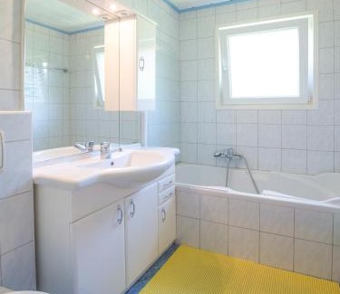 Sankt Kanzian am Klopeiner See House | Bungalows Sonnenhang