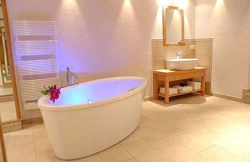 Rothenburg Old Town Hotel | Burg-Hotel Relais du Silence